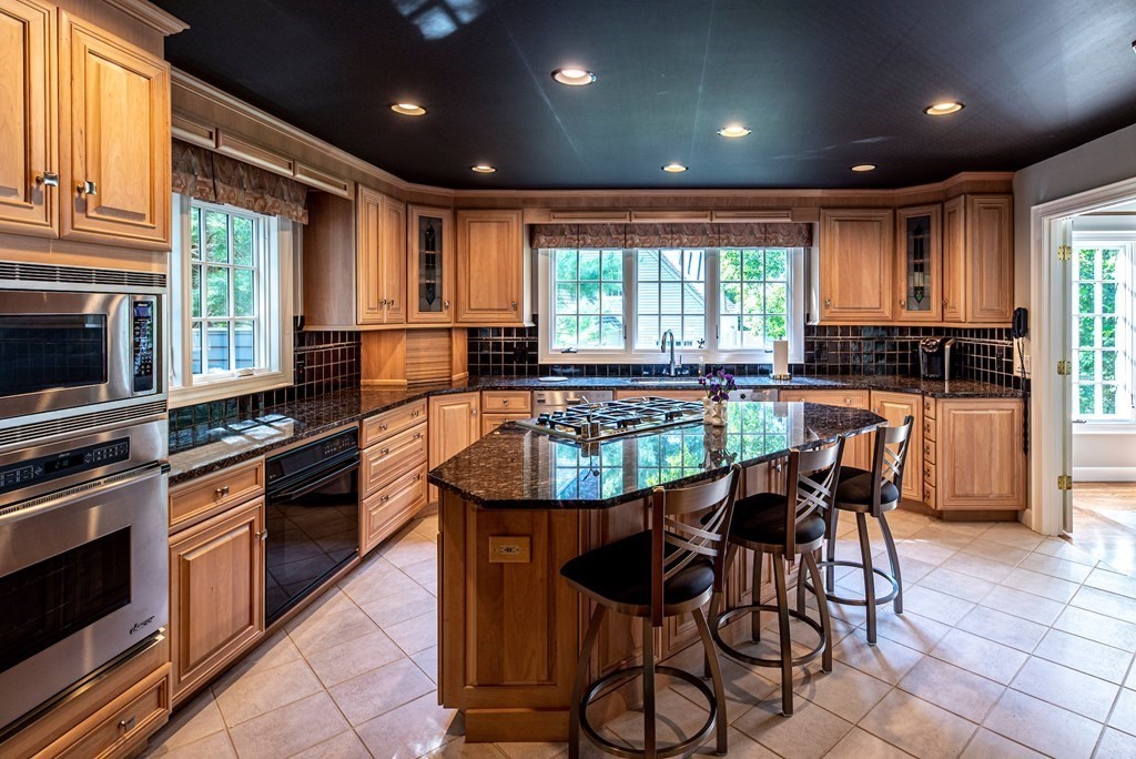 17 Phillips Pond Road Natick, MA 01760 - Photo 13 of 29