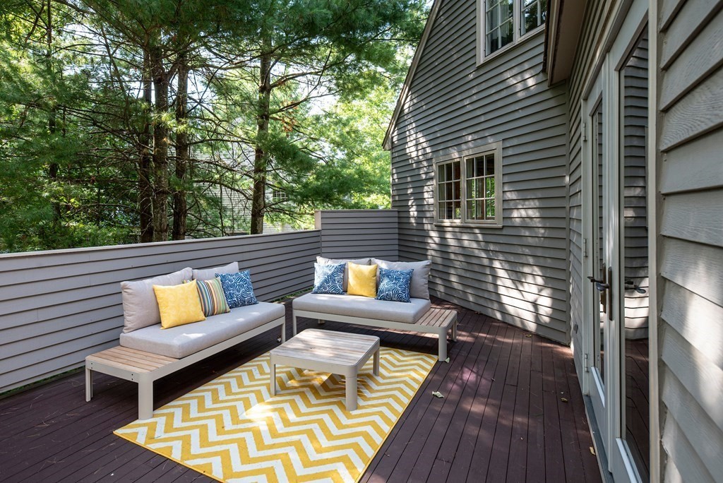 17 Phillips Pond Road Natick, MA 01760 - Photo 4 of 29