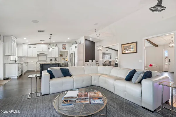 $999,000 | 409 East Carol Ann Way, Phoenix, AZ 85022