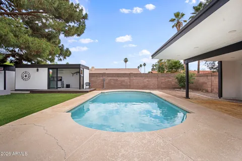 $999,000 | 409 East Carol Ann Way, Phoenix, AZ 85022