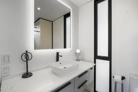 $999,000 | 409 East Carol Ann Way, Phoenix, AZ 85022