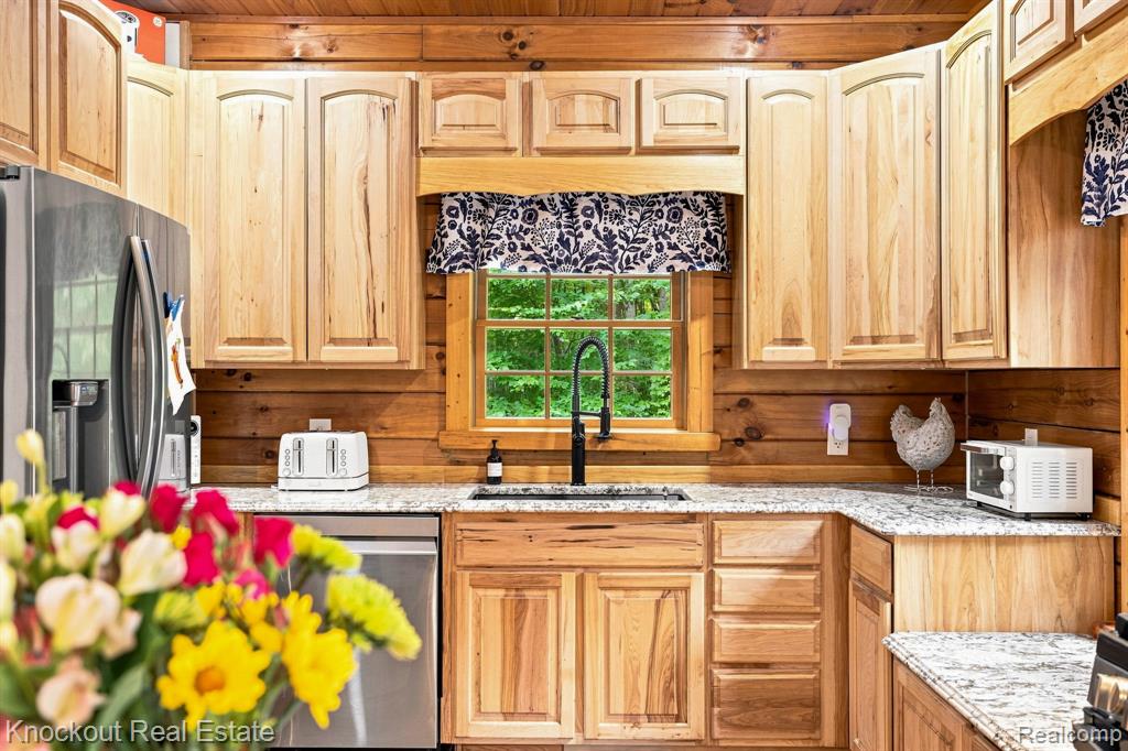 8222 Moorish Road Birch Run, MI 48415 - Photo 19 of 80 Gallery Image 19