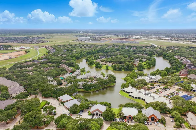 $199,000 | 4144 Greystone Way, Unit 305, Sugar Land, TX 77479