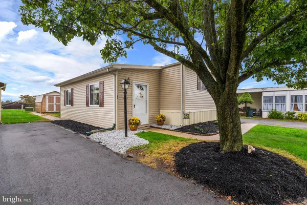 $84,900 | 44 Ridgewood Manor, Manheim, PA 17545