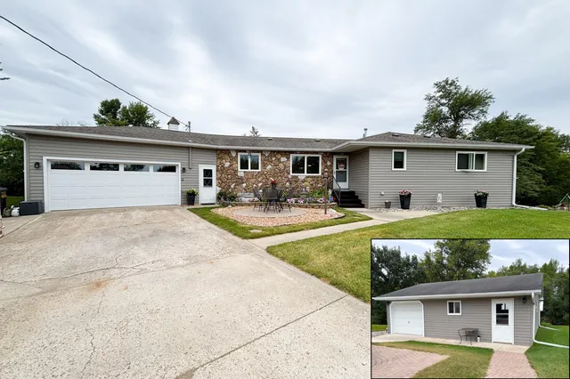 $499,000 | 1227 Riverside Drive, Detroit Lakes, MN 56501