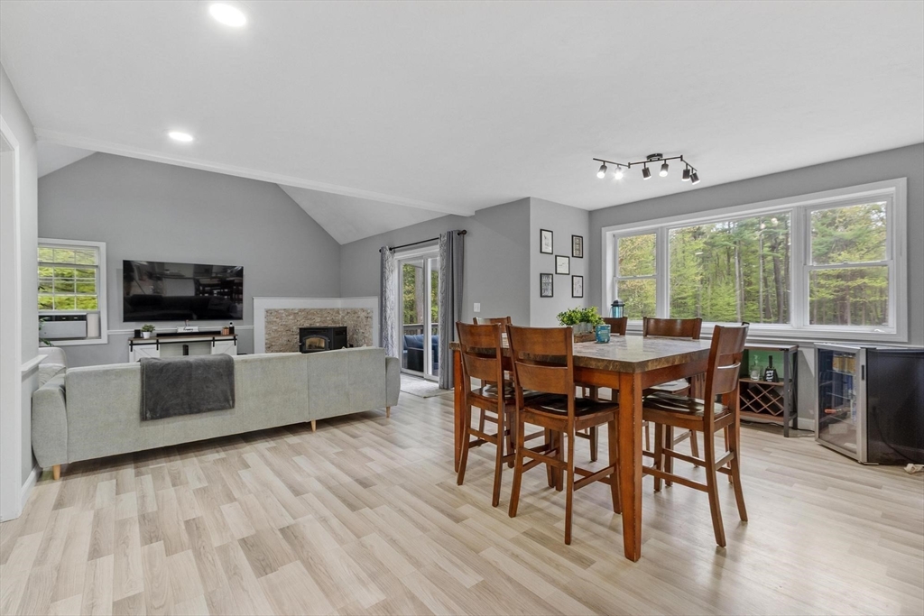 731 Foster Road Ashby, MA 01431 - Photo 17 of 42
