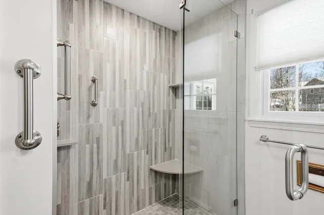 $650,000 | 35 Orchard Street, Amesbury, MA 01913