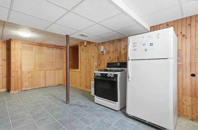 $650,000 | 35 Orchard Street, Amesbury, MA 01913