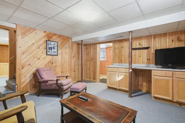 $650,000 | 35 Orchard Street, Amesbury, MA 01913