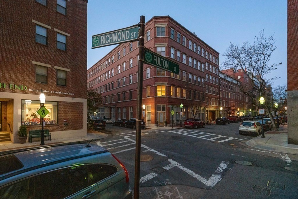 100 Fulton Street, Unit 5W Boston, MA 02109 - Photo 27 of 30