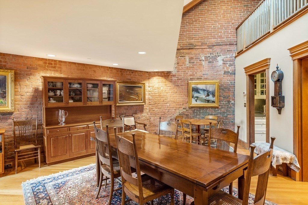 100 Fulton Street, Unit 5W Boston, MA 02109 - Photo 6 of 30