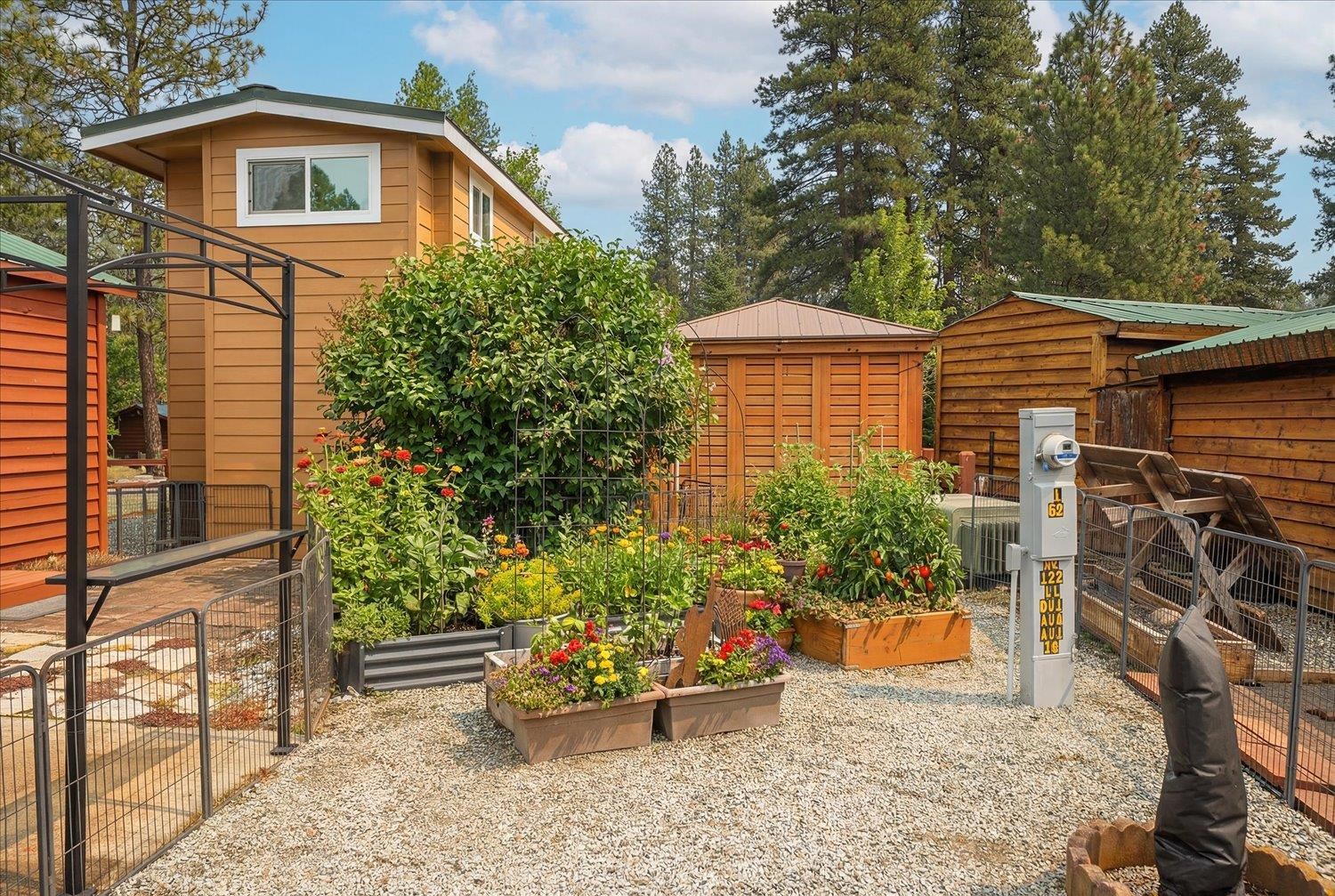 69 Tall Pne Loop North Usk, WA 99180 - Photo 22 of 44