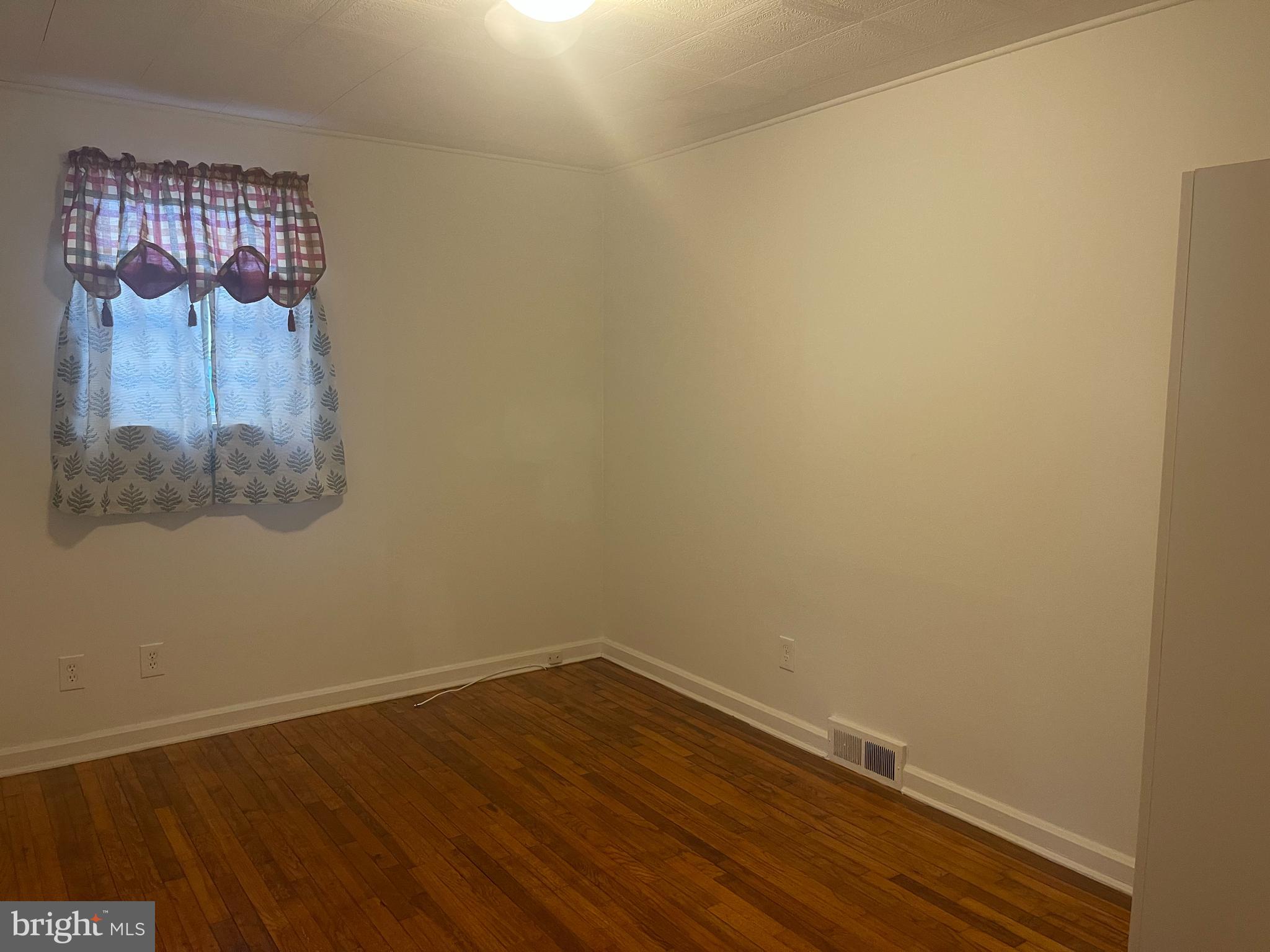 7931 Rolling View Avenue Baltimore, MD 21236 - Photo 8 of 14 Bedroom