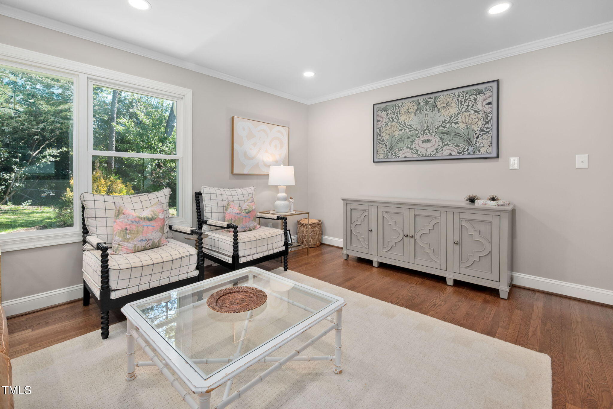 4808 Latimer Road Raleigh, NC 27609 - Photo 10 of 39 Living Room