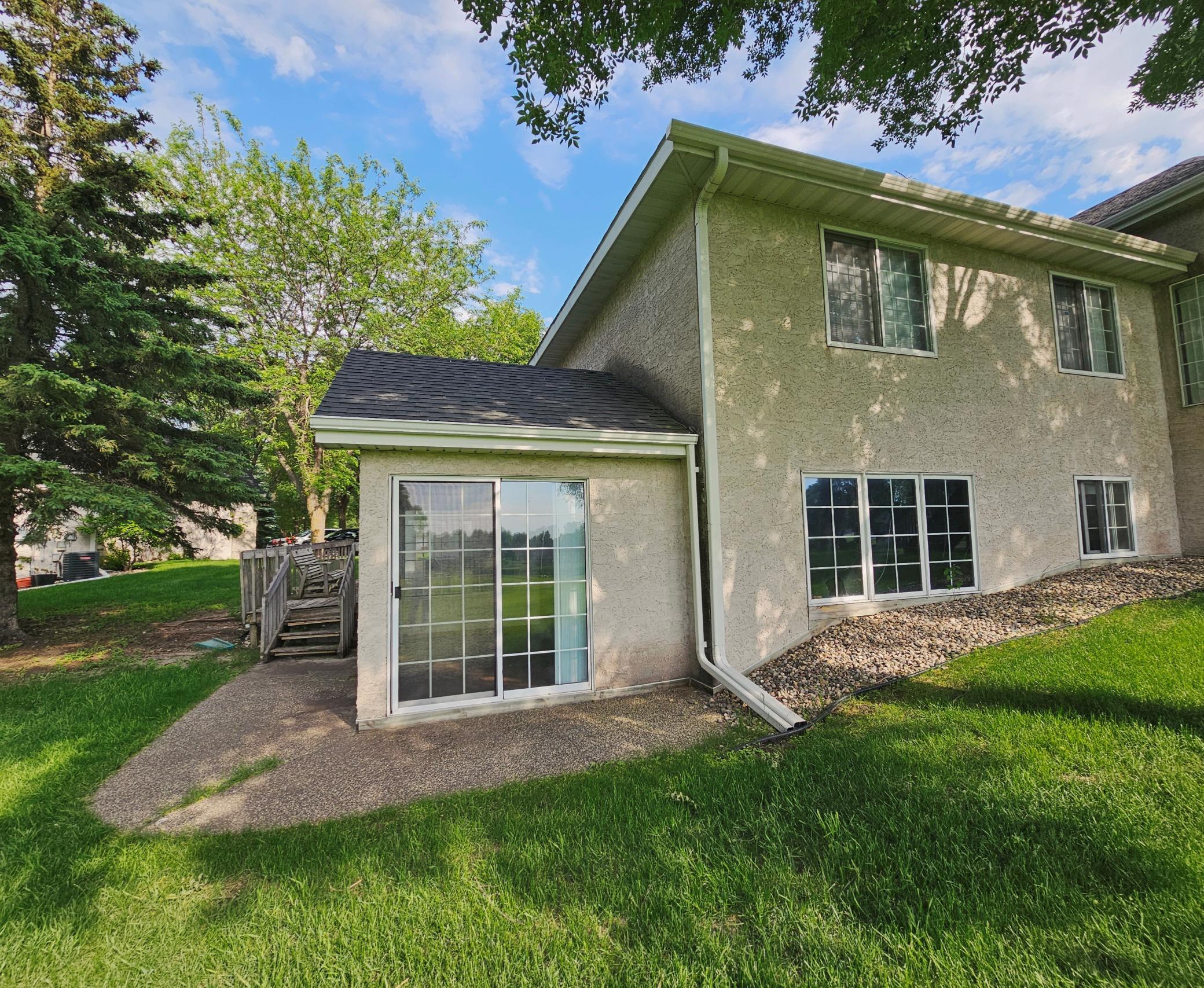 2208 10th Avenue Southeast, Unit 12 Willmar, MN 56201 - Photo 5 of 23