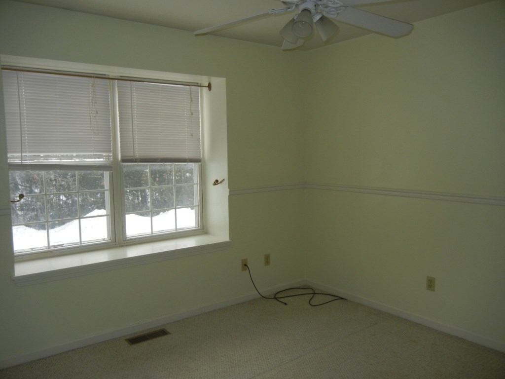155 Rivers Edge Drive Burlington, VT 05408 - Photo 6 of 10 Gallery Image 6