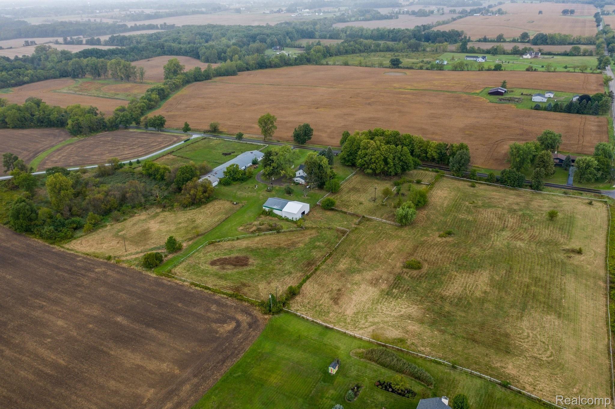 4875 Pennington Road Tecumseh, MI 49286 - Photo 40 of 52 36-web-or-mls-4875 Pennington Road Clinton031.jpg