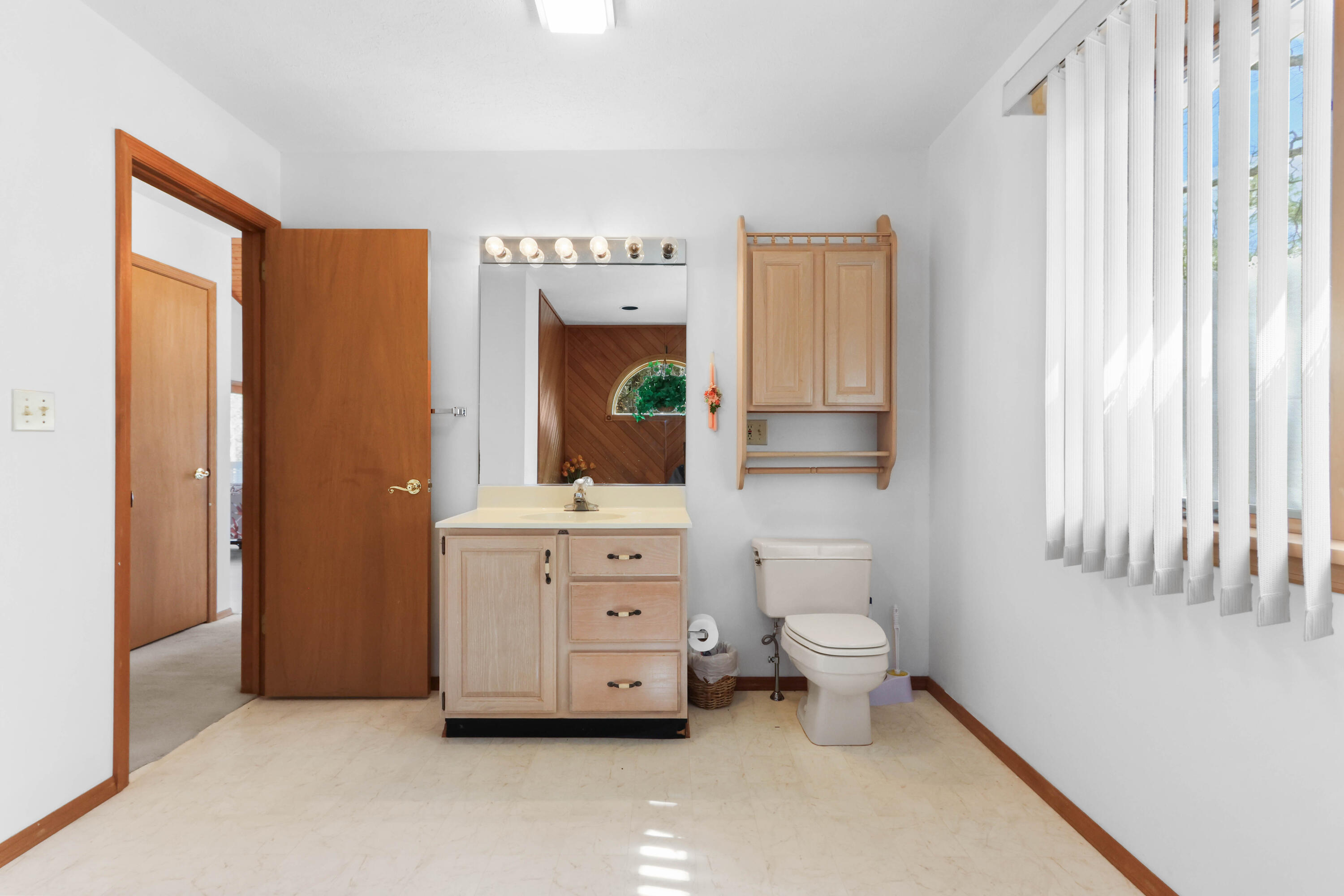 367 Saunders Drive Bushkill, PA 18324 - Photo 34 of 64 095A7002