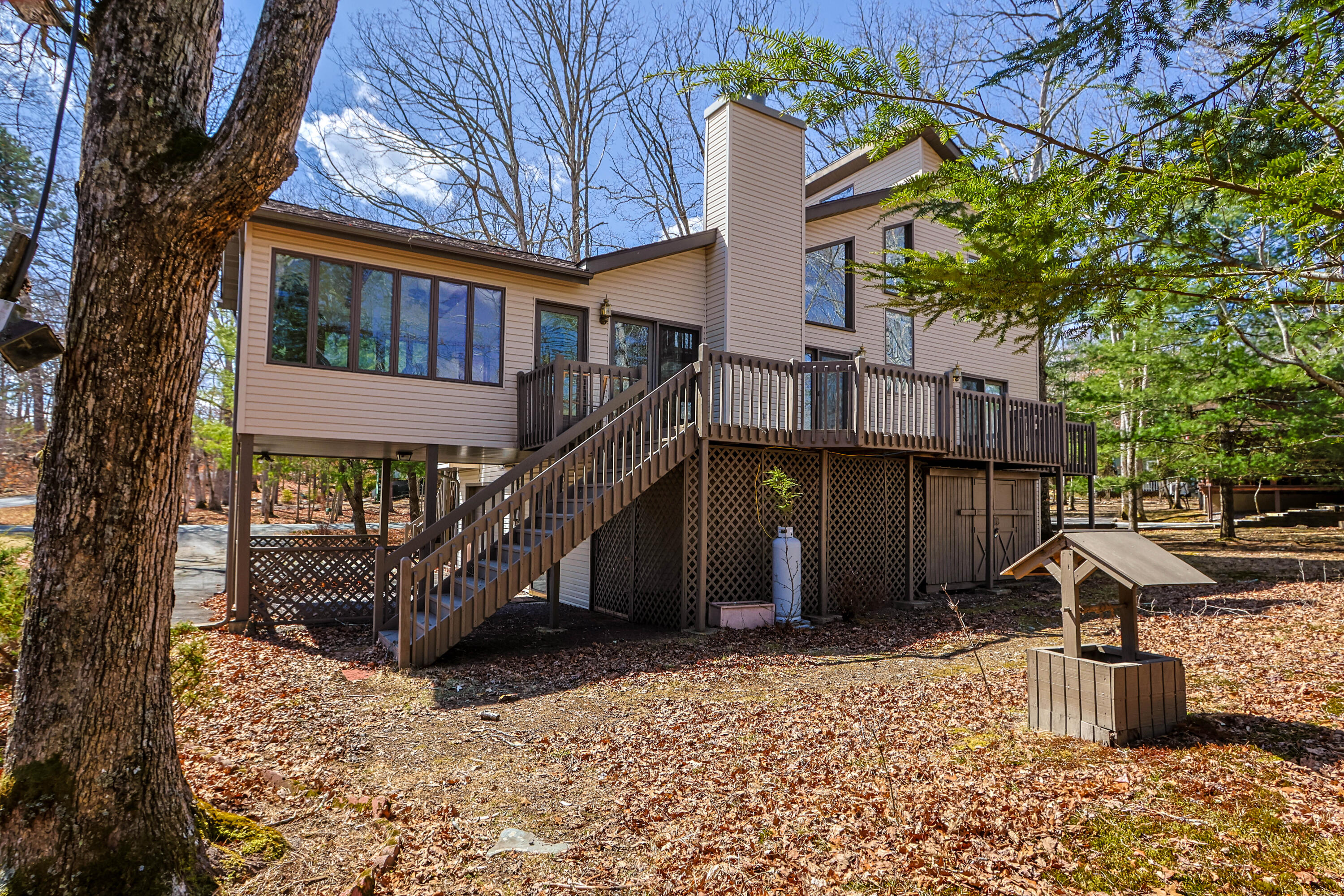 367 Saunders Drive Bushkill, PA 18324 - Photo 53 of 64 095A6755