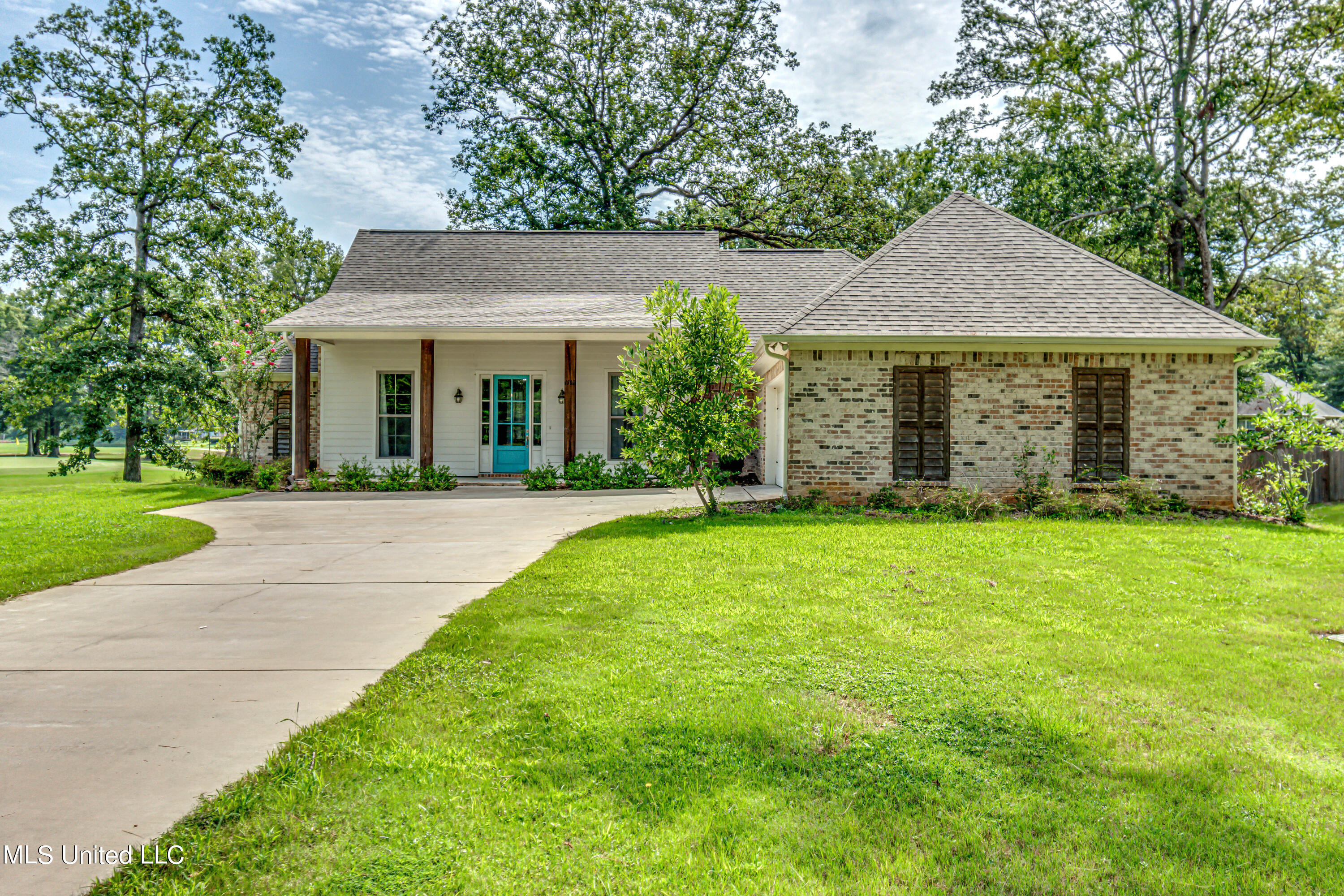 1502 North Old Canton Road Canton, MS 39046 - Photo 1 of 58 1502 N Old Canton Road-5