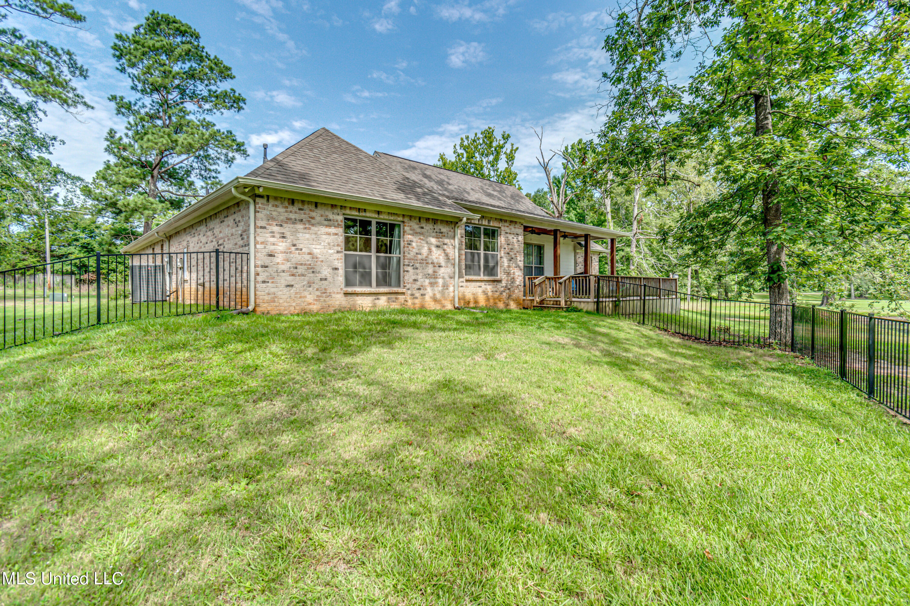 1502 North Old Canton Road Canton, MS 39046 - Photo 14 of 58 1502 N Old Canton Road-20