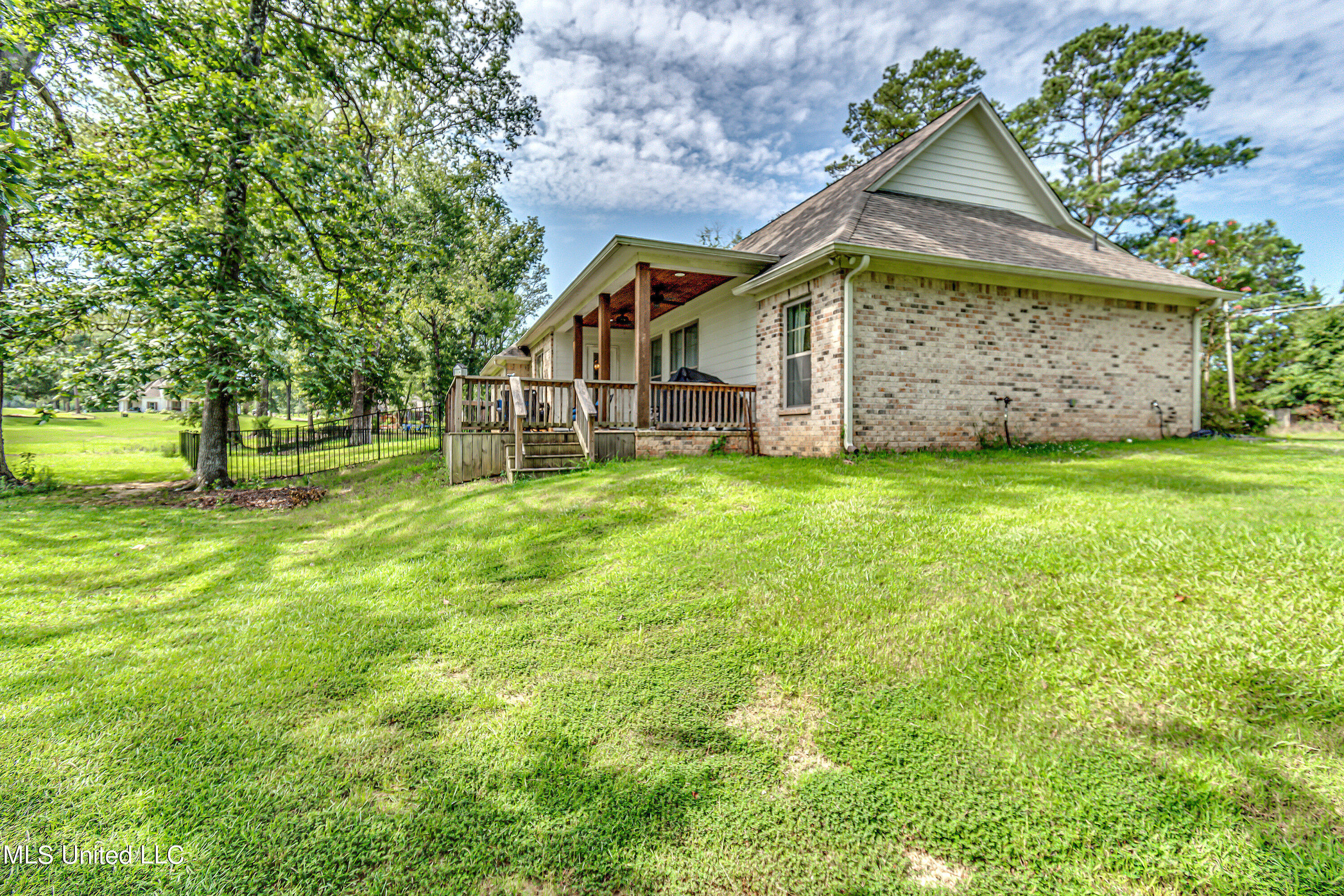 1502 North Old Canton Road Canton, MS 39046 - Photo 6 of 58 1502 N Old Canton Road-11