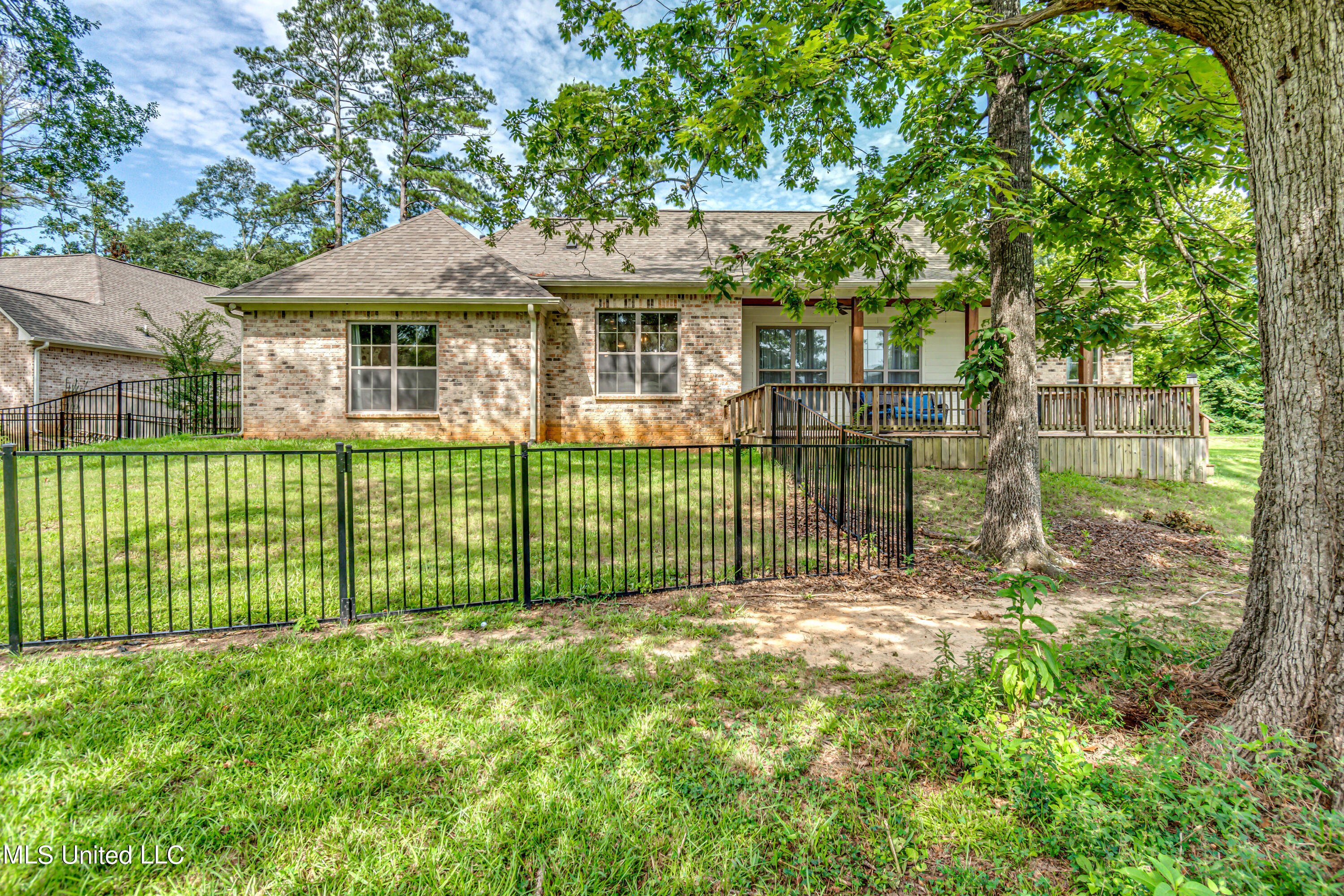 1502 North Old Canton Road Canton, MS 39046 - Photo 8 of 58 1502 N Old Canton Road-13
