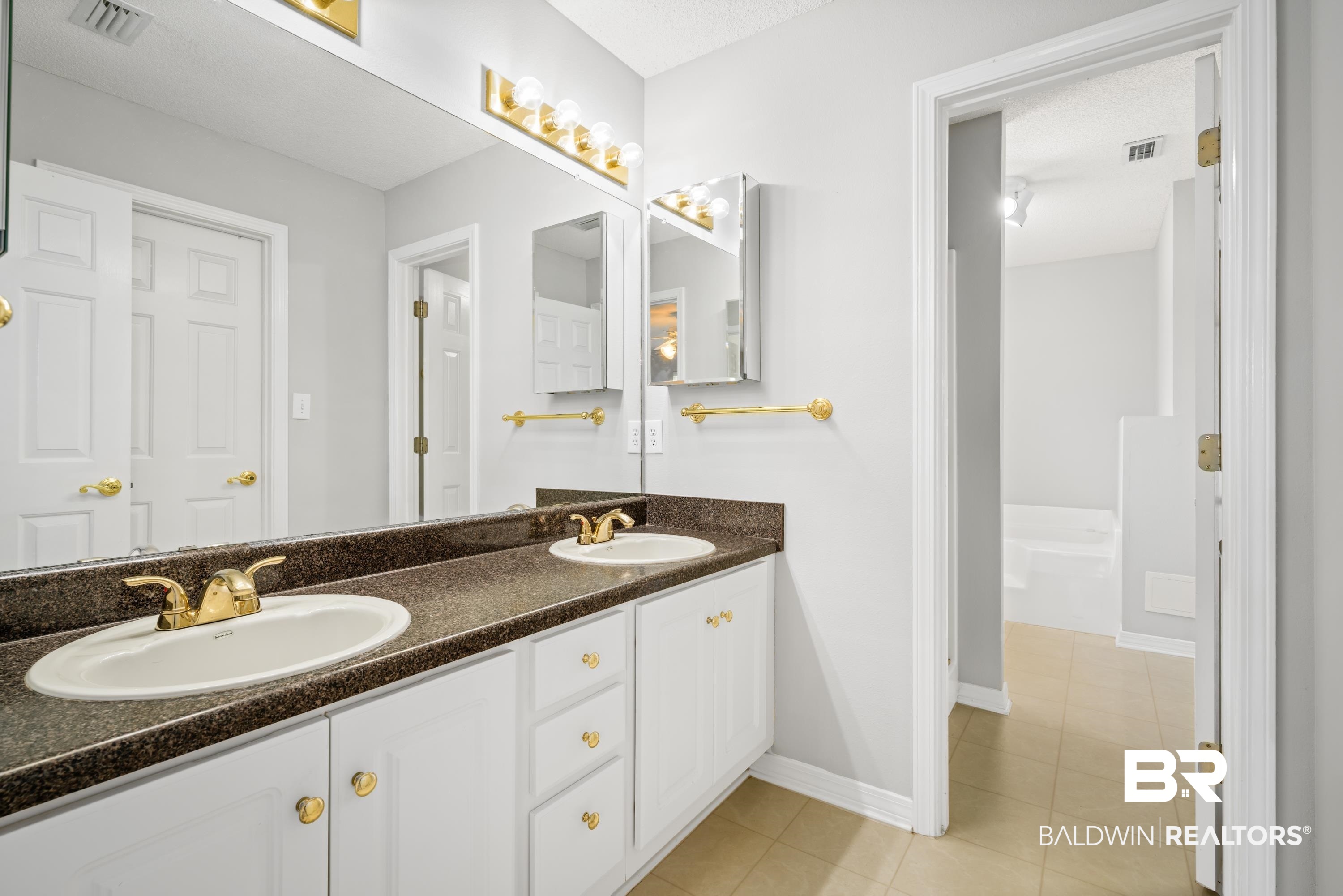 12762 Hunters Chase Foley, AL 36535 - Photo 30 of 45 Gallery Image 30