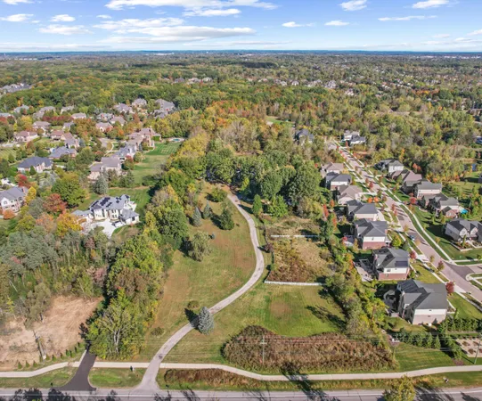 $999,000 | 48000 Eight Mile West, Northville, MI 48167