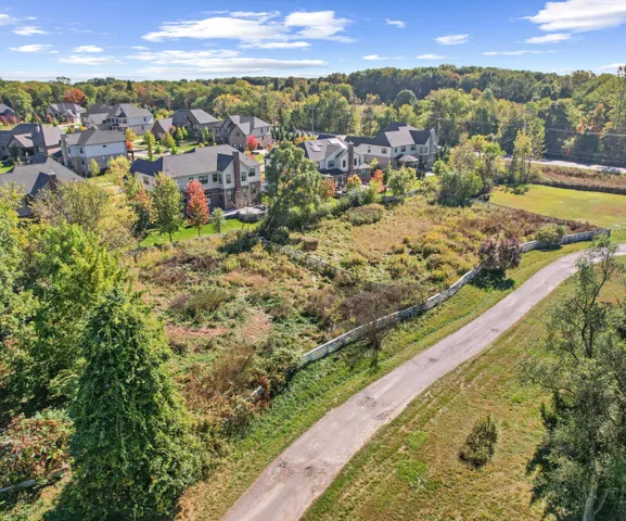 $999,900 | 48000 Eight Mile West, Northville, MI 48167