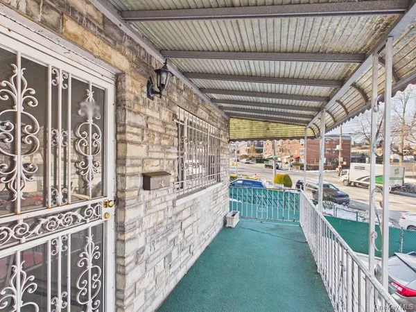 $778,000 | 1256 Allerton Avenue | Bronxwood