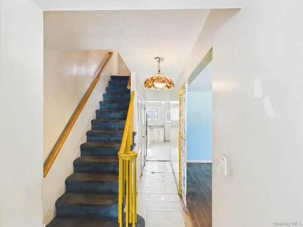 $778,000 | 1256 Allerton Avenue | Bronxwood