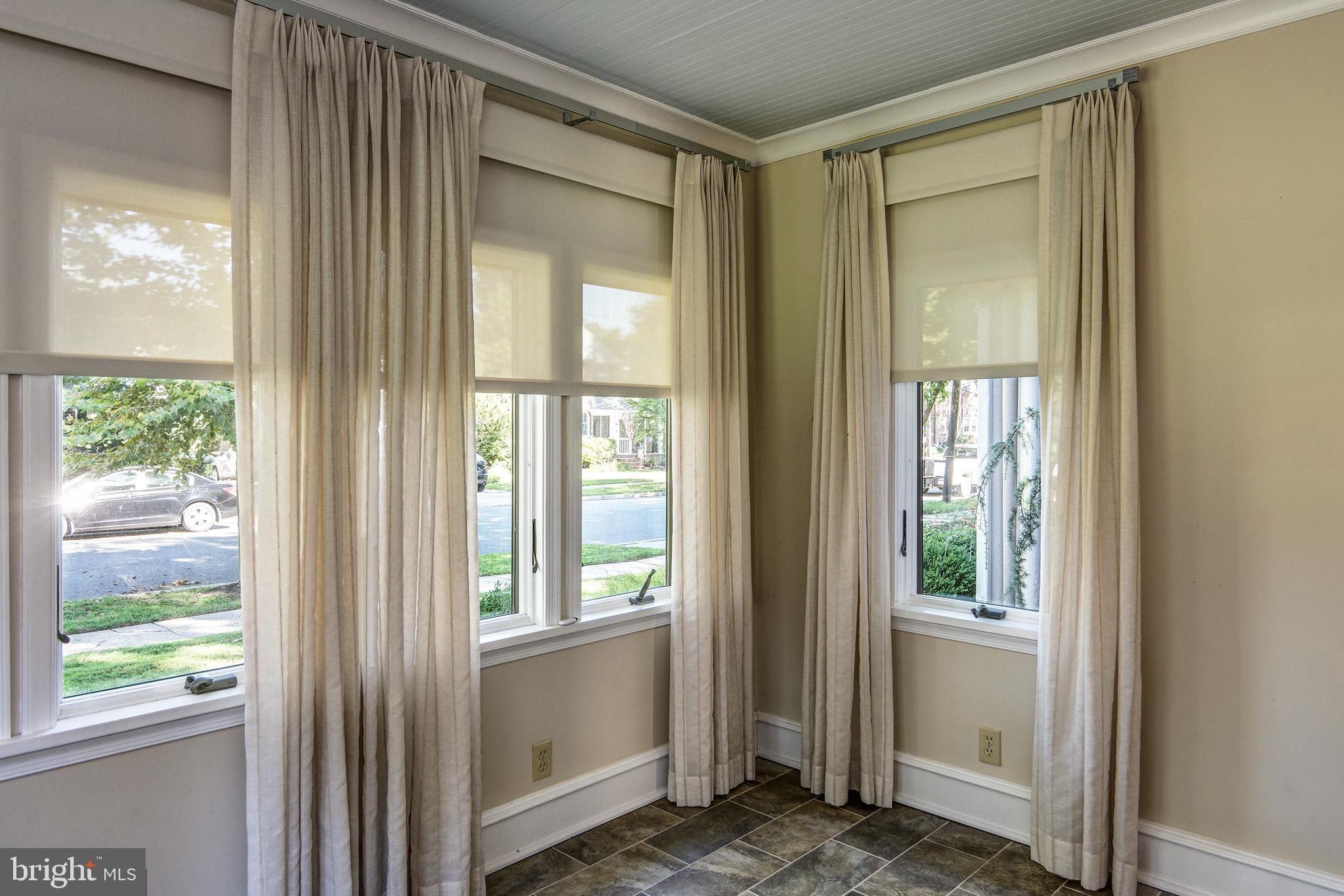 312 Woodland Avenue Haddonfield, NJ 08033 - Photo 24 of 44 a view of an entryway
