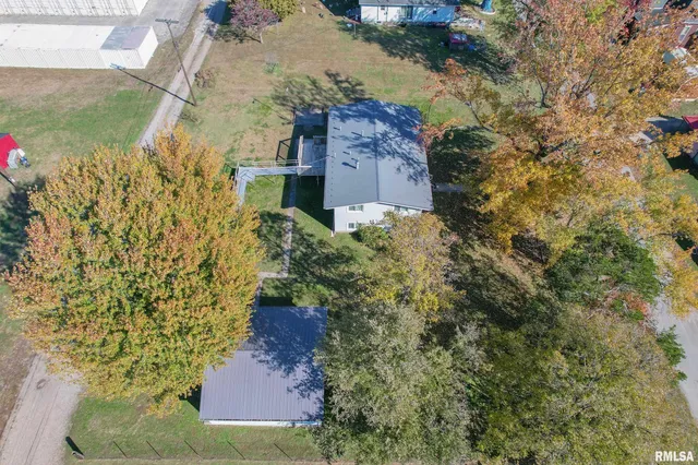 $119,900 | 608 Copp Avenue, Mount Carmel, IL 62863