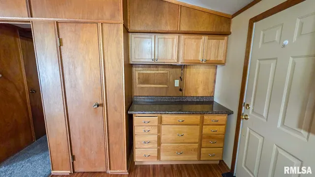 $119,900 | 608 Copp Avenue, Mount Carmel, IL 62863