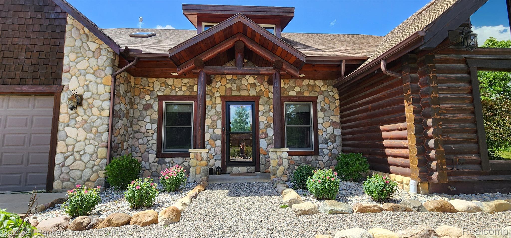 1640 South Lima Center Road Chelsea, MI 48118 - Photo 7 of 73 Gallery Image 7