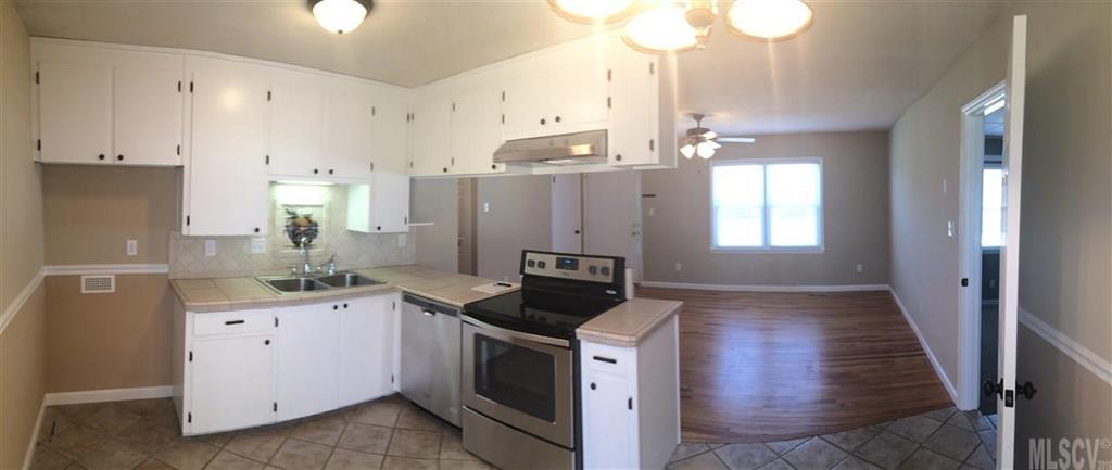 4220 River Road Hickory, NC 28602 - Photo 2 of 17