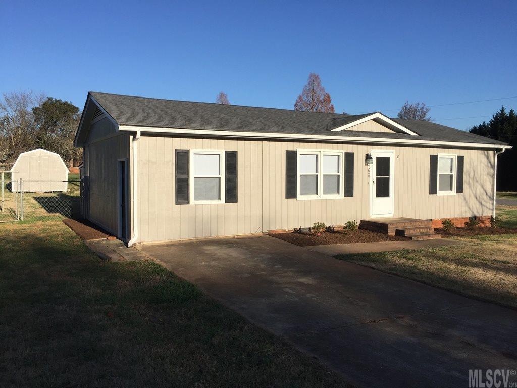 4220 River Road Hickory, NC 28602 - Photo 8 of 17