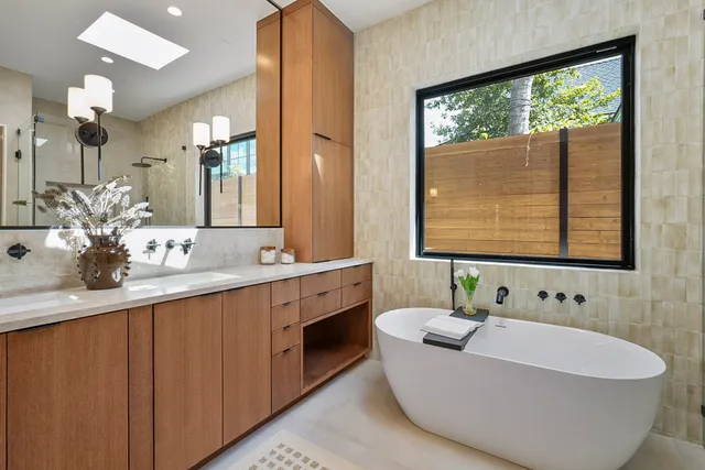 $1,825,000 | 308 El Paso Street, Austin, TX 78704