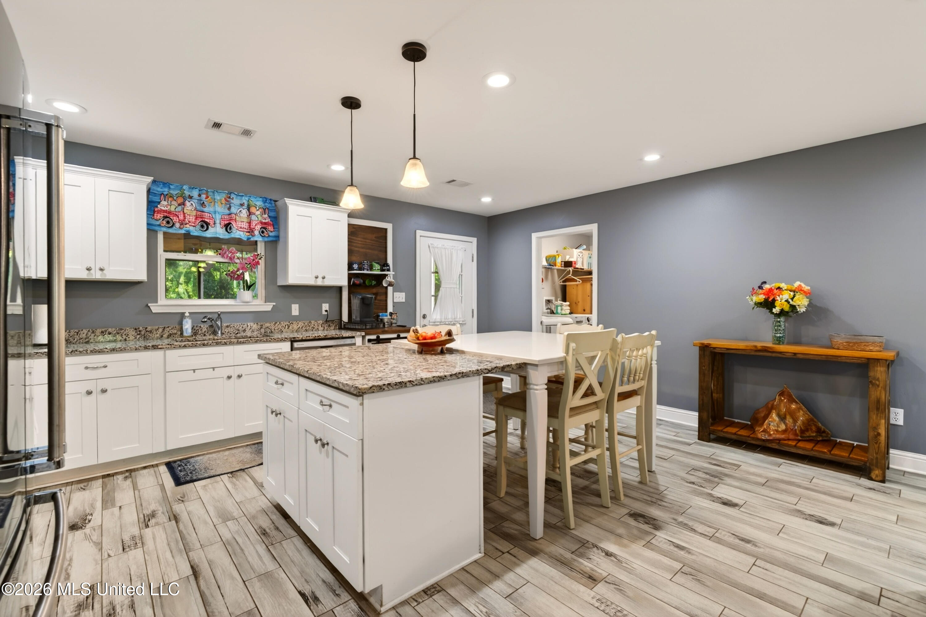 23 Buddy Road Picayune, MS 39466 - Photo 12 of 49 Kitchen