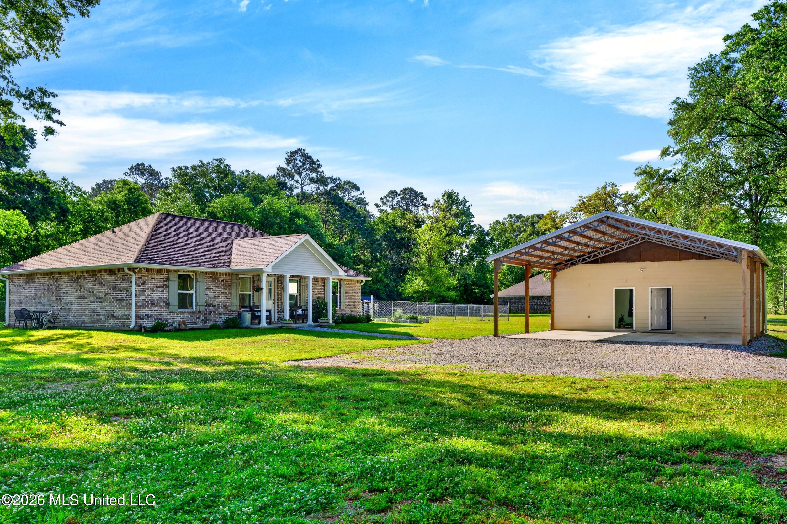 23 Buddy Road Picayune, MS 39466 - Photo 30 of 49 Home and carport