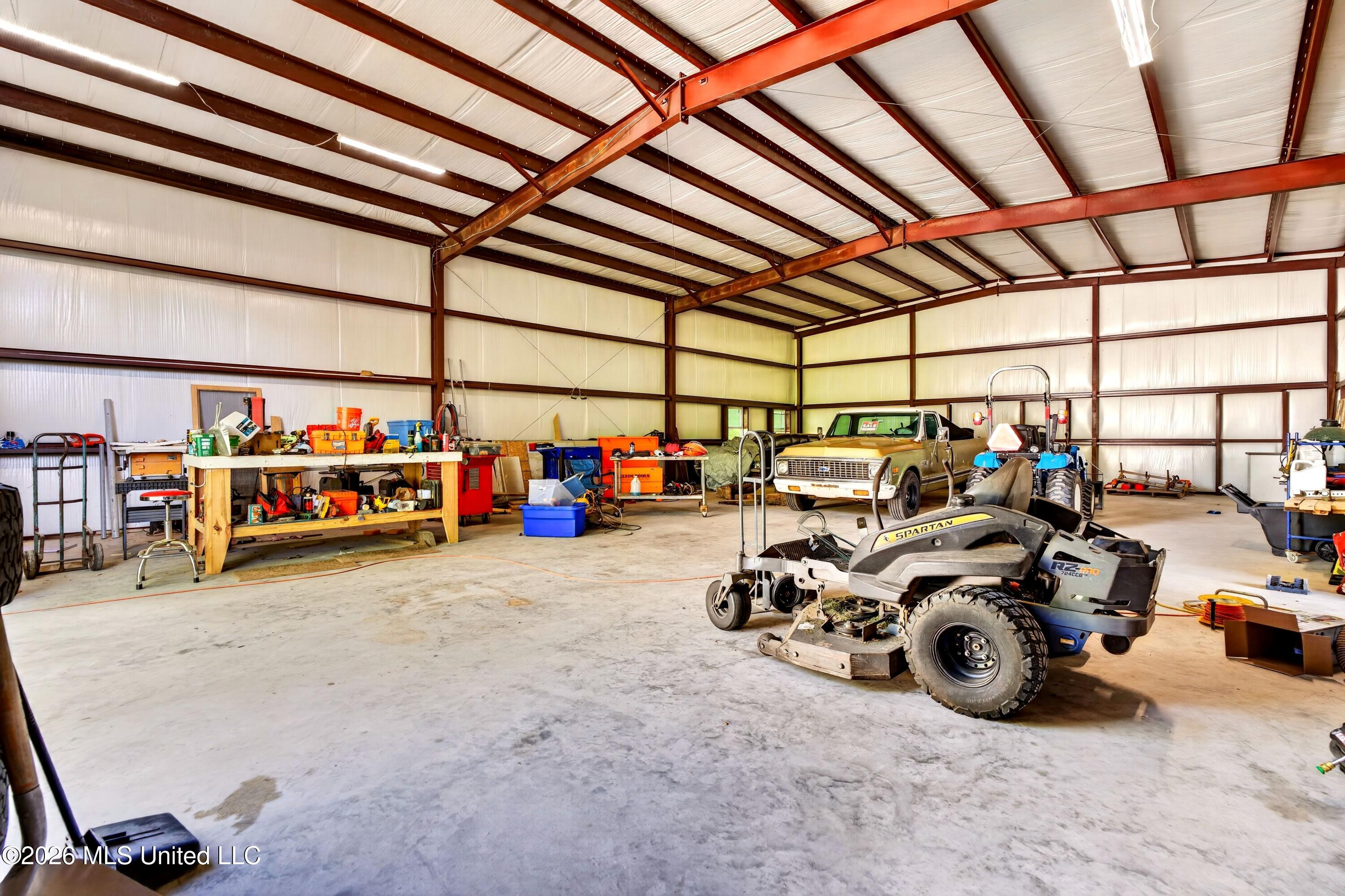 23 Buddy Road Picayune, MS 39466 - Photo 38 of 49 Inside workshop