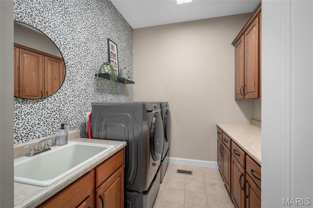 16291 Chesterfield Ridge Circle Chesterfield, MO 63017 - Photo 21 of 35