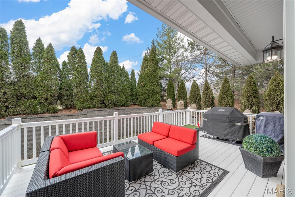 16291 Chesterfield Ridge Circle Chesterfield, MO 63017 - Photo 32 of 35