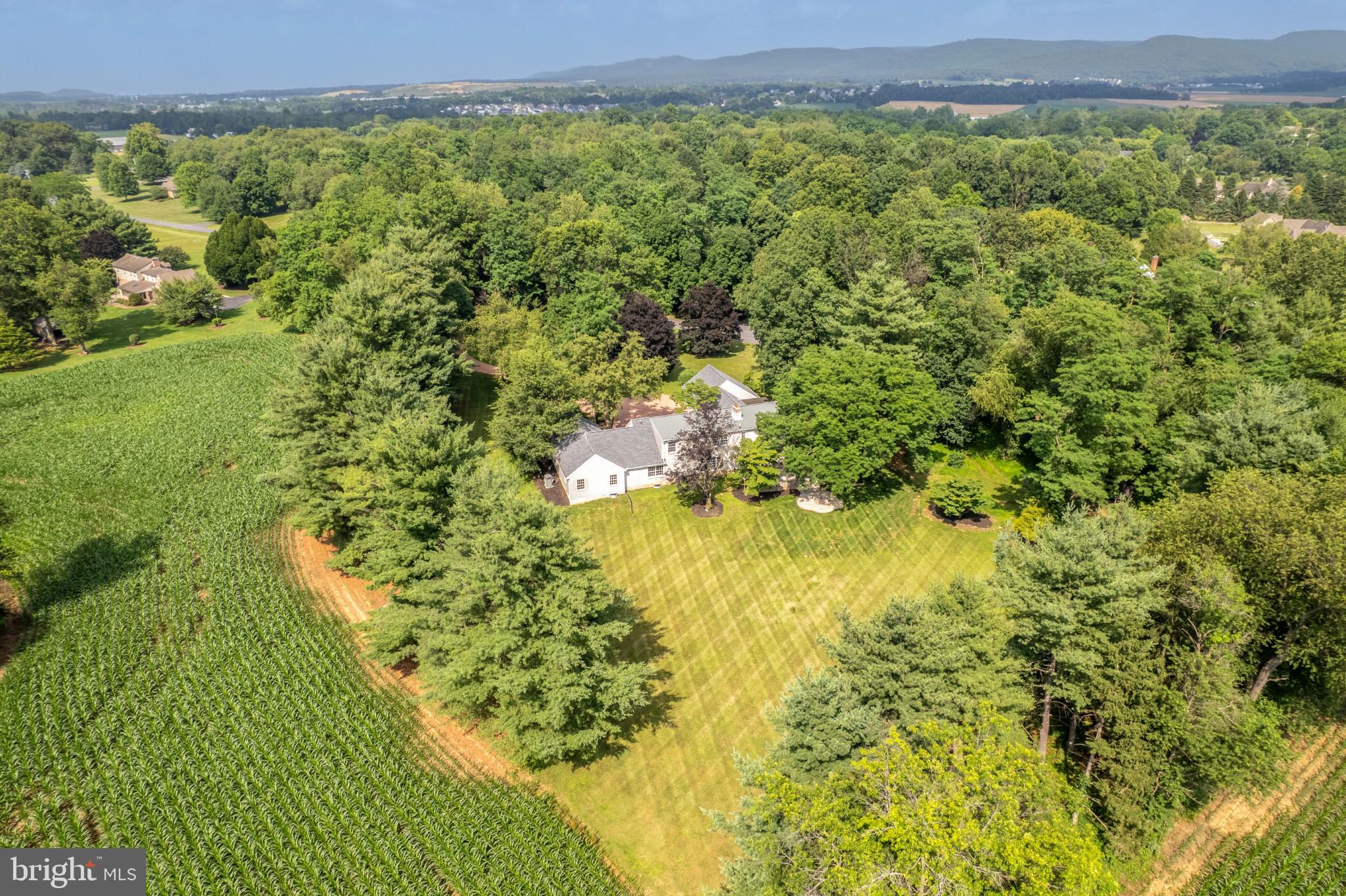 1570 Walker Road Chambersburg, PA 17202 - Photo 4 of 78