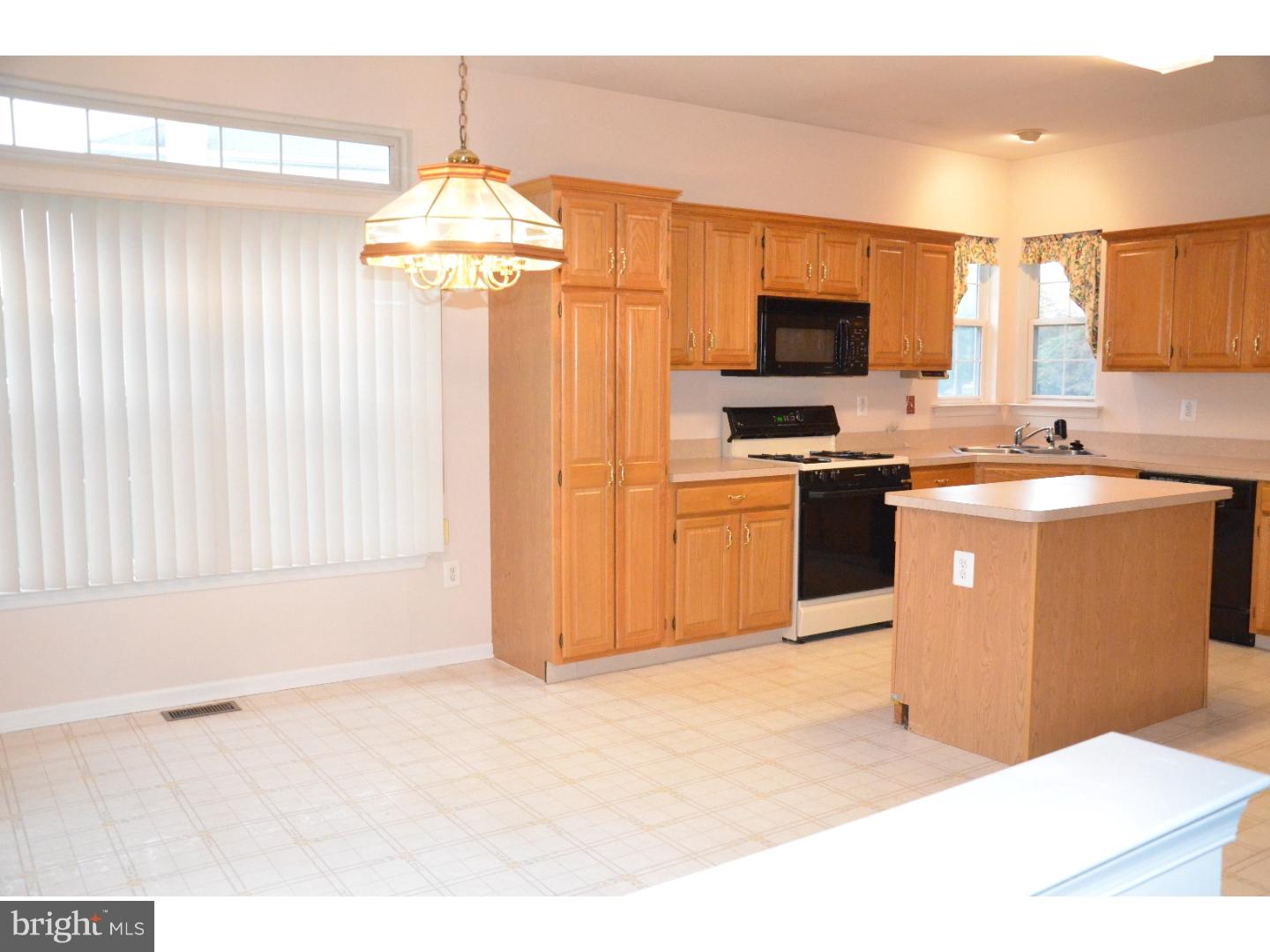 15 Thackery Road Hainesport, NJ 08036 - Photo 9 of 25