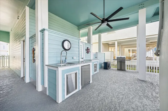 a view of an entryway with garden