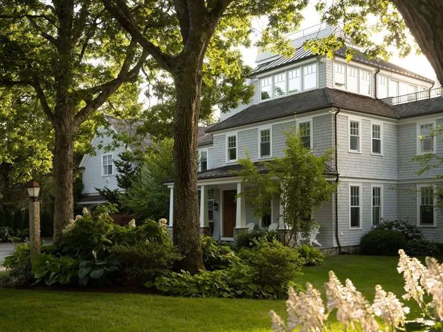 $12,500,000 | 835 Old Post Road, Cotuit, MA 02635