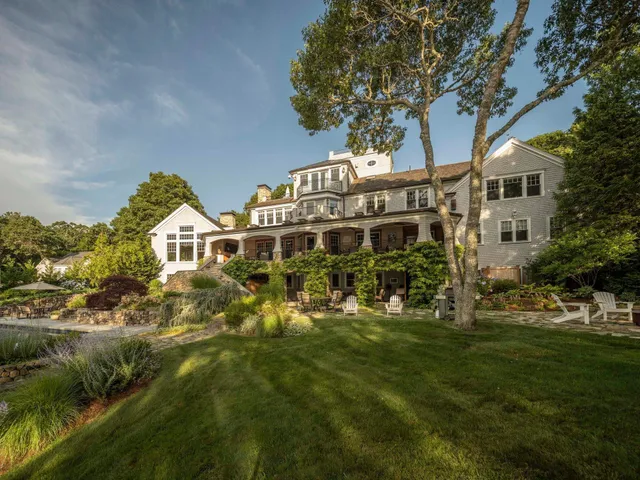 $12,500,000 | 835 Old Post Road, Cotuit, MA 02635