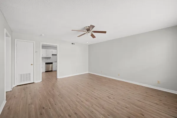 $950 | 530 Hietts Lane, Unit F, Clarksville, TN 37043
